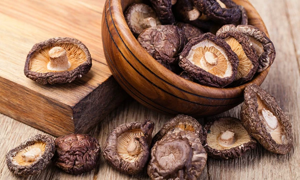 Imports of Dried Mushrooms From Hong Kong Decrease Significantly to $66M by 2023